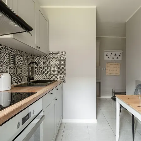 Rentplanet - Zytnia Apartamento